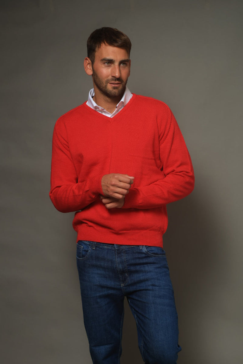 ESCOTE V ALGODÓN ROJO - ART.4963