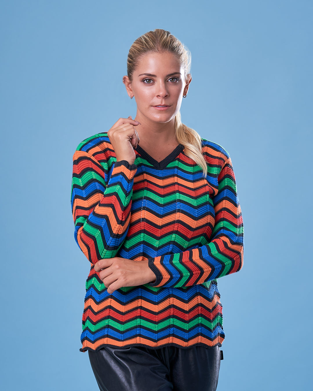 ESCOTE V ALGODÓN MULTICOLOR - ART.7970